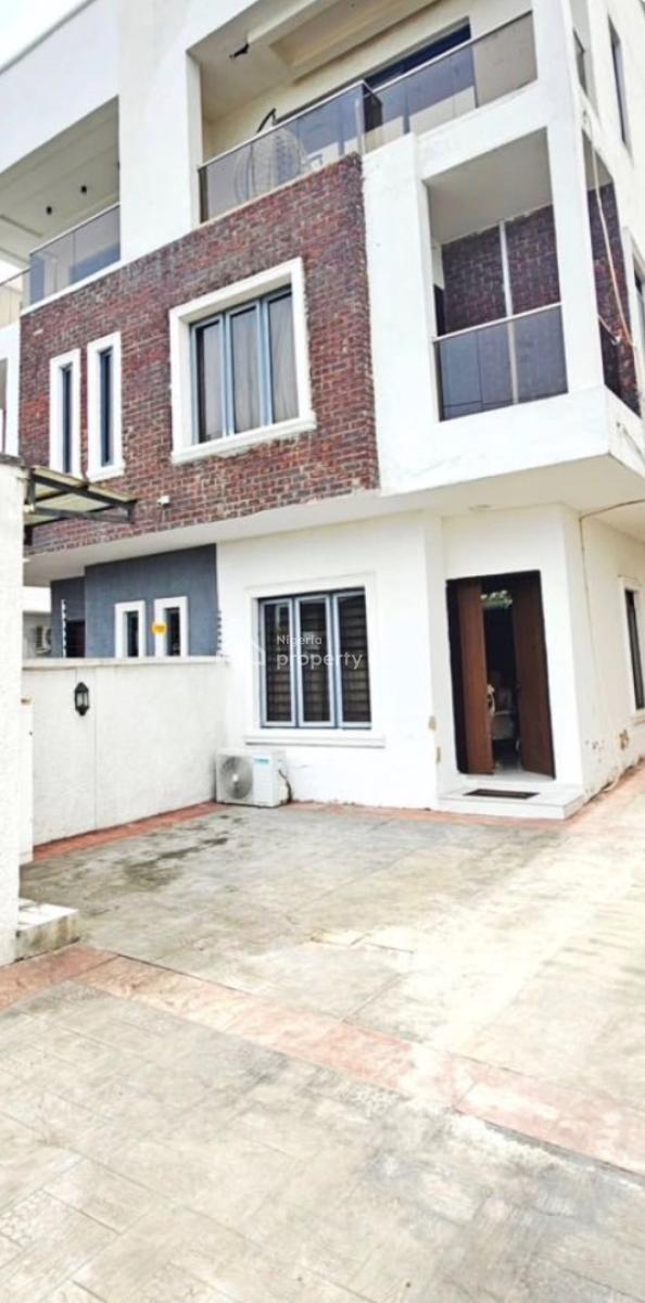 5 Bedrooms Detached House with 1 Bq with Fully Fitted Kitchen, Banana Island, Ikoyi, Lagos, Semi-detached Duplex for Sale