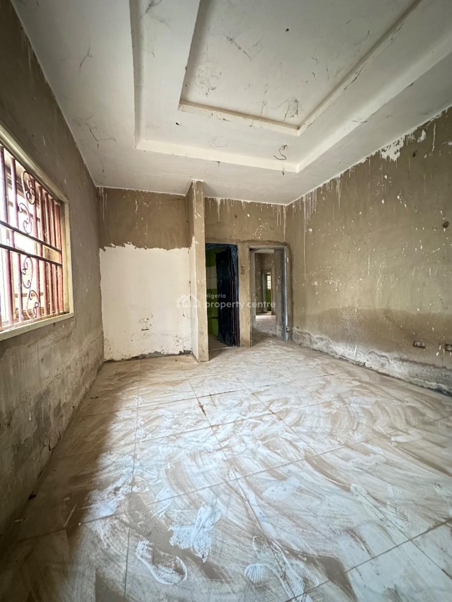 4 Bedroom Detached Bungalow + 2 Room Bq, Crown Estate, Lugbe District, Abuja, Detached Bungalow for Sale