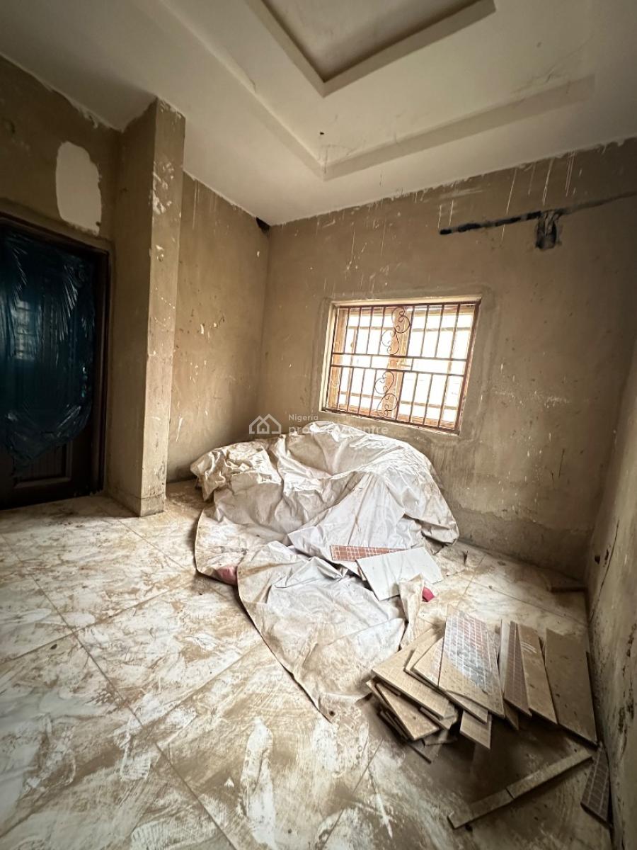 4 Bedroom Detached Bungalow + 2 Room Bq, Crown Estate, Lugbe District, Abuja, Detached Bungalow for Sale