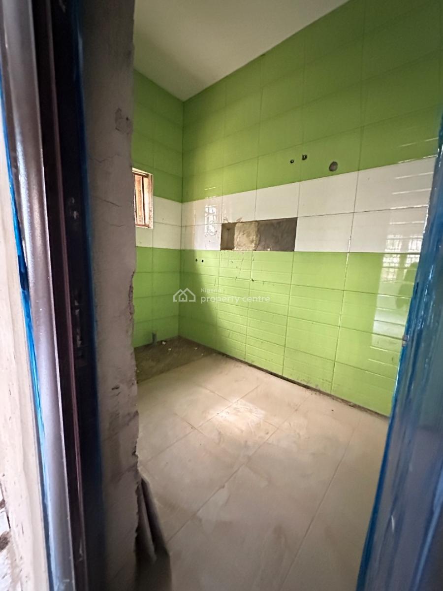 4 Bedroom Detached Bungalow + 2 Room Bq, Crown Estate, Lugbe District, Abuja, Detached Bungalow for Sale