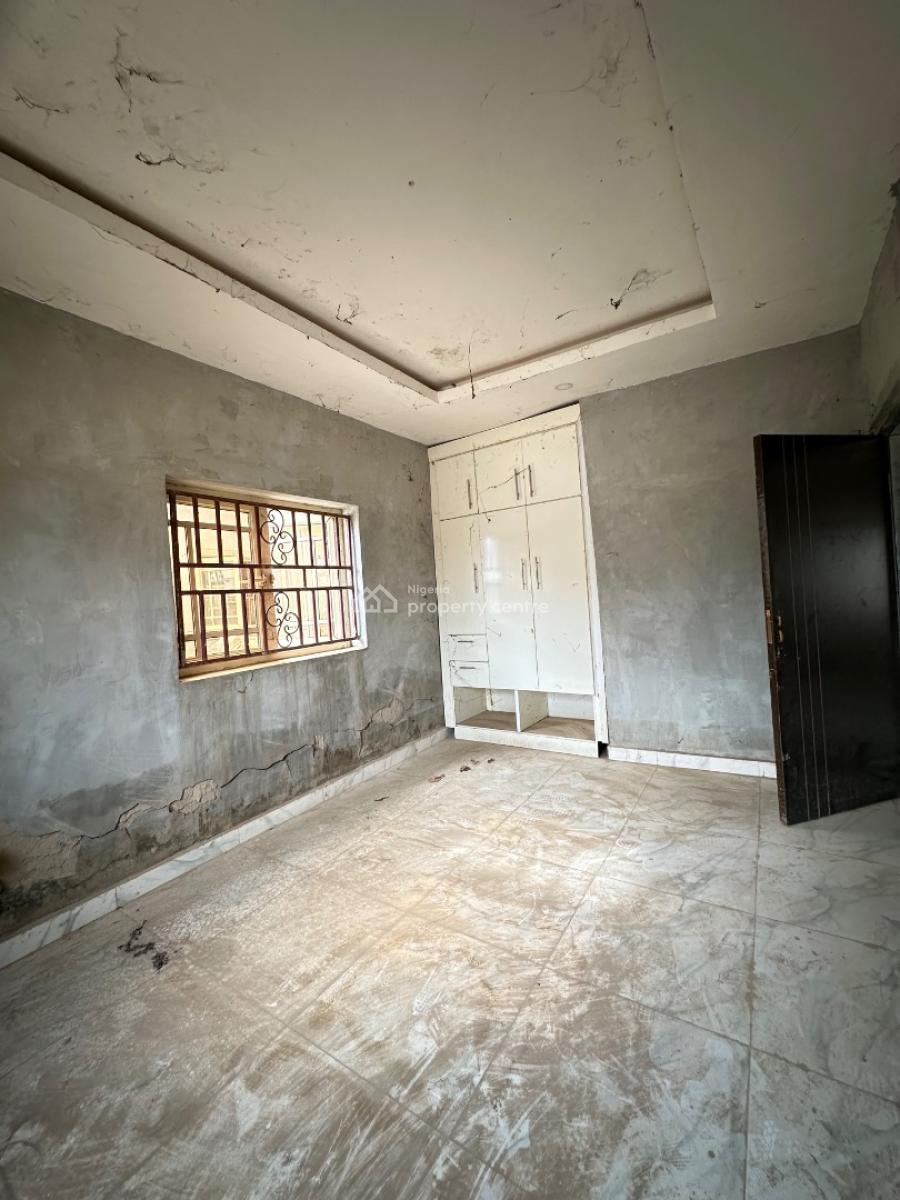 4 Bedroom Detached Bungalow + 2 Room Bq, Crown Estate, Lugbe District, Abuja, Detached Bungalow for Sale