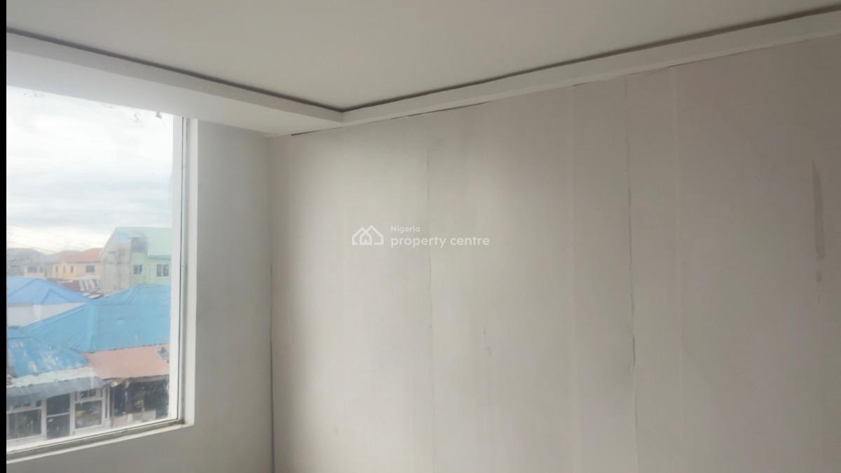 Luxury Brand New Big Spacious Shop Or Store, Estate, Awoyaya, Ibeju Lekki, Lagos, Shop for Rent