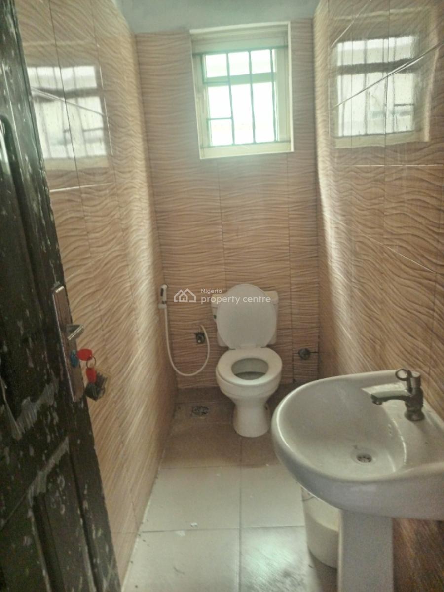 Standard 2 Bedroom Apartment Upstairs in a Call to Access Estate, Golf, Lakowe, Ibeju Lekki, Lagos, House for Rent