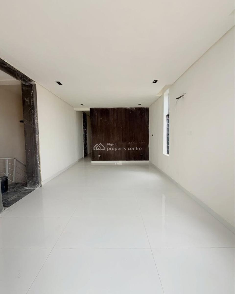 Elegantly Built 4 Bedroom Semi Detached Duplex with Bq in Serene Estat, Gbagada, Lagos, Semi-detached Duplex for Sale