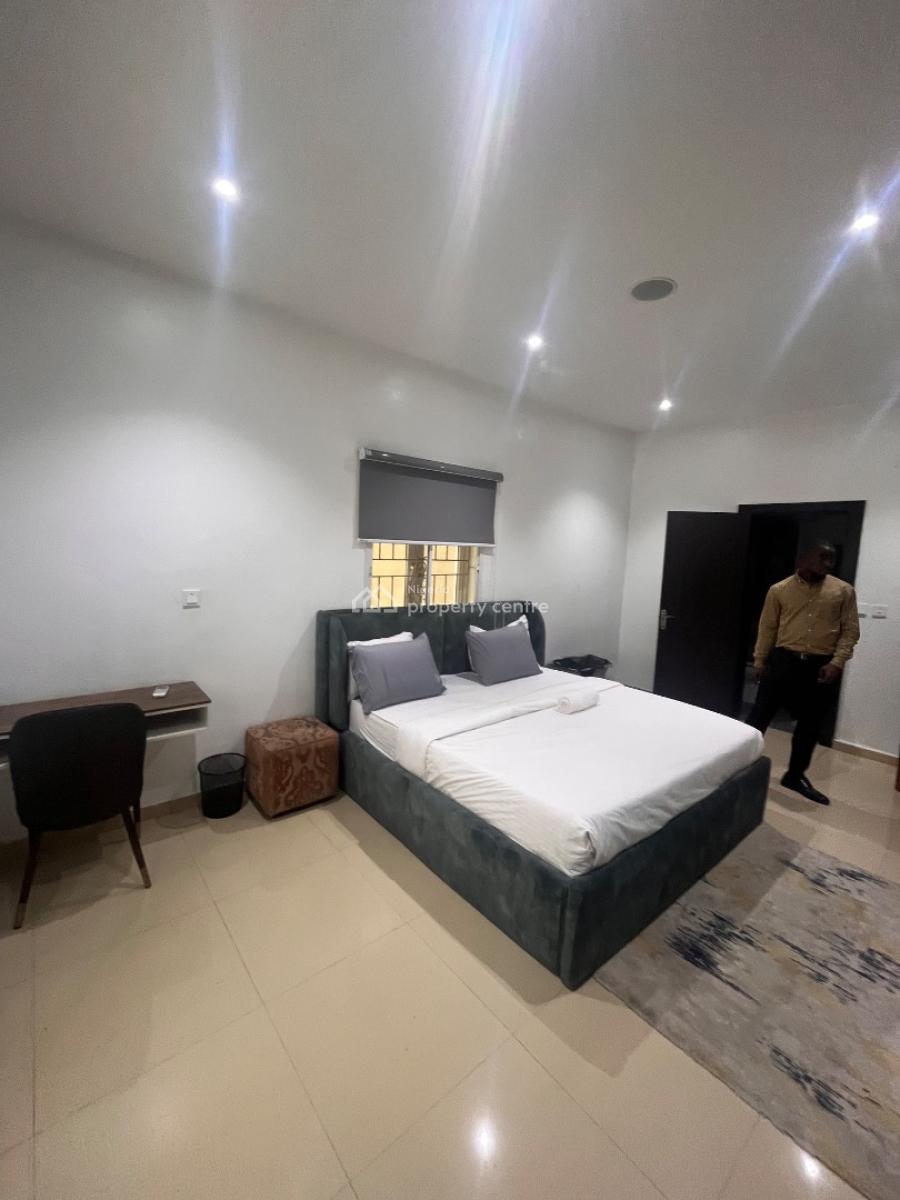 Fully Furnished 3 Bedroom Apartment with Bq, Ikoyi, Lagos, Flat / Apartment for Rent