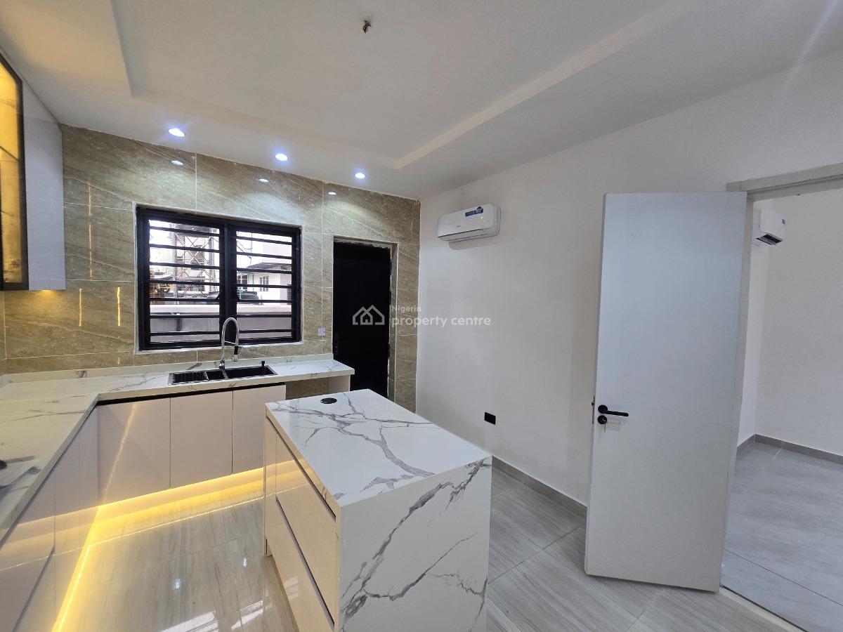 Newly Build Service 3-bedroom Duplex Plus Bq, Off Hakeem Dickson, Lekki Phase 1, Lekki, Lagos, Terraced Duplex for Rent