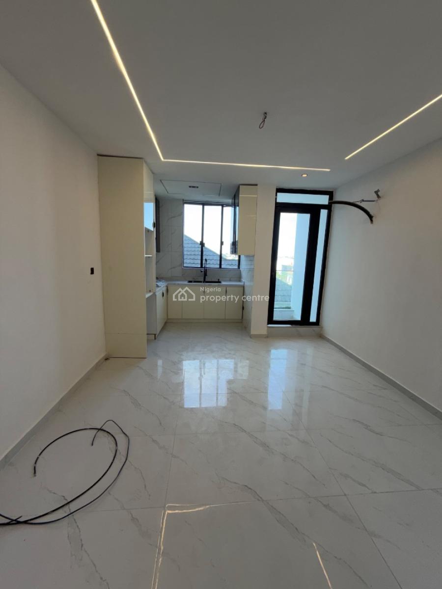 Newly Built 1bedroom Flat with Elevator and Pool, Ikate, Lekki, Lagos, Block of Flats for Sale