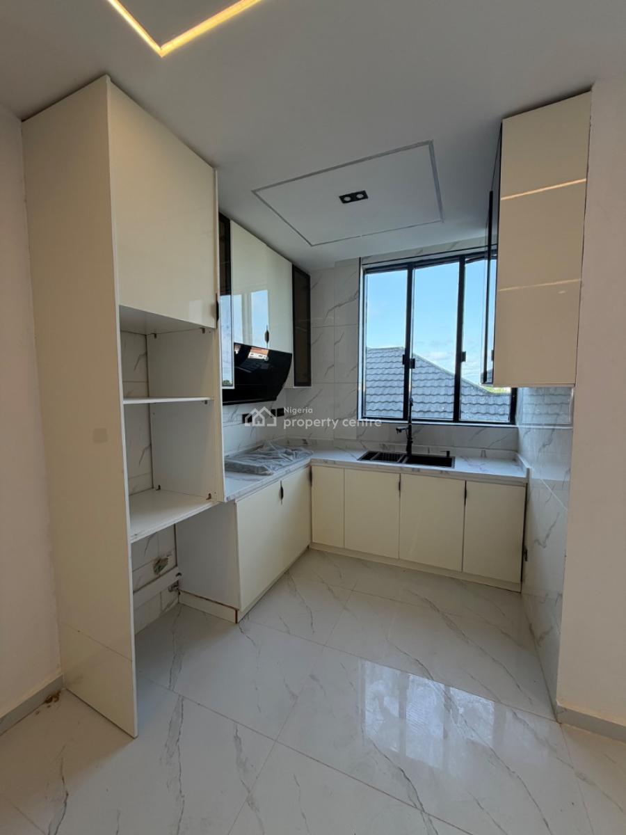 Newly Built 1bedroom Flat with Elevator and Pool, Ikate, Lekki, Lagos, Block of Flats for Sale