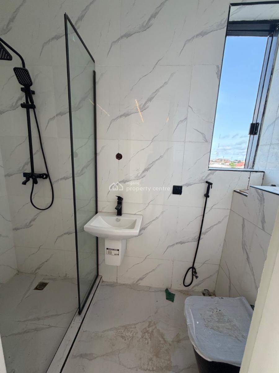 Newly Built 2bedroom Flat with Bq, Ikate, Lekki, Lagos, Block of Flats for Sale