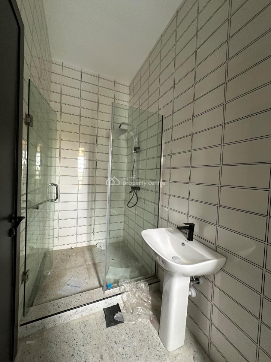Luxury 2 Bedroom Apartment with Swimming Pool + Gym + Rooftop Terrace, Lekki Peninsula Scheme 2, Lekki, Lagos, Flat / Apartment for Rent