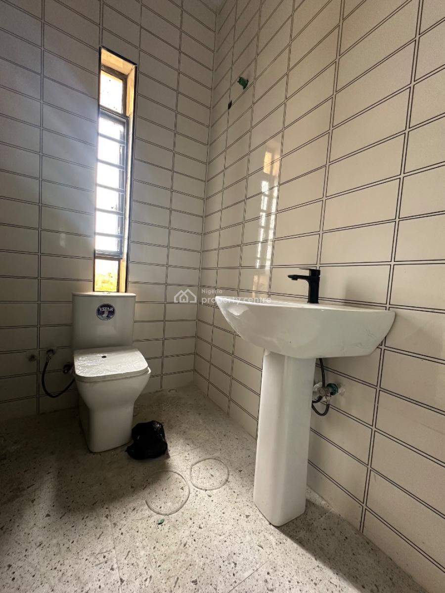 Luxury 2 Bedroom Apartment with Swimming Pool + Gym + Rooftop Terrace, Lekki Peninsula Scheme 2, Lekki, Lagos, Flat / Apartment for Rent
