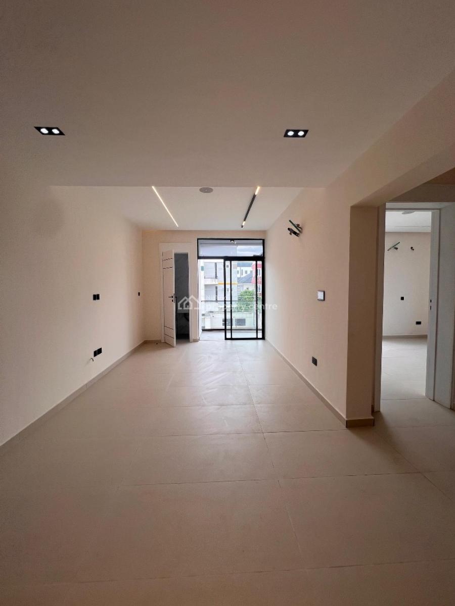 Newly Built 2 Bedroom with Gym, Sit Out Lounge and Elevator, Newly Built 2 Bedroom with Gym, Sit Out Lounge and Elevator, Ikate, Lekki, Lagos, Block of Flats for Sale