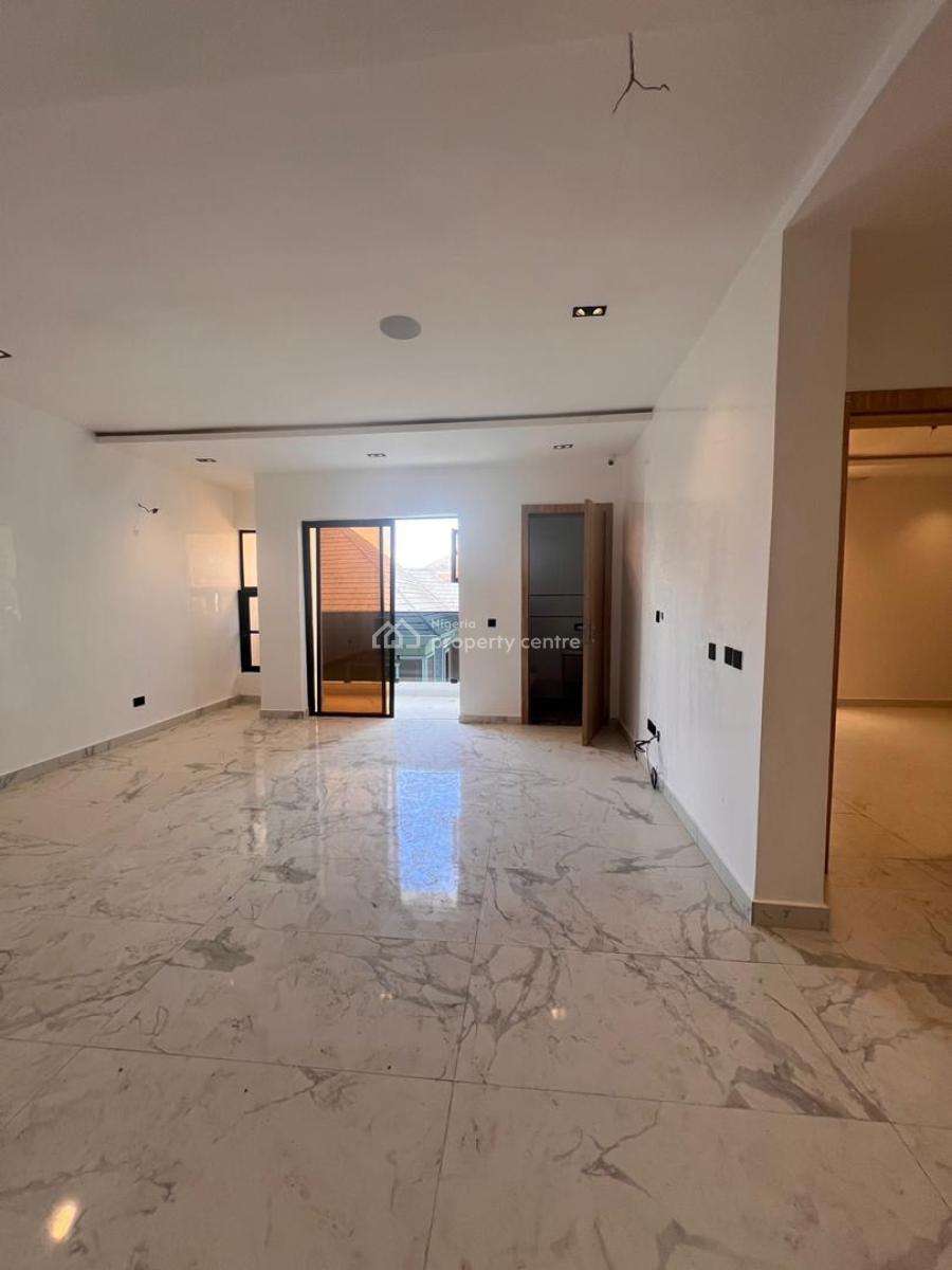Newly Built 2 Bedroom with Elevator, Gym and Swimming Pool, Newly Built 2 Bedroom with Elevator, Gym and Swimming Pool, Lekki Phase 1, Lekki, Lagos, Block of Flats for Sale