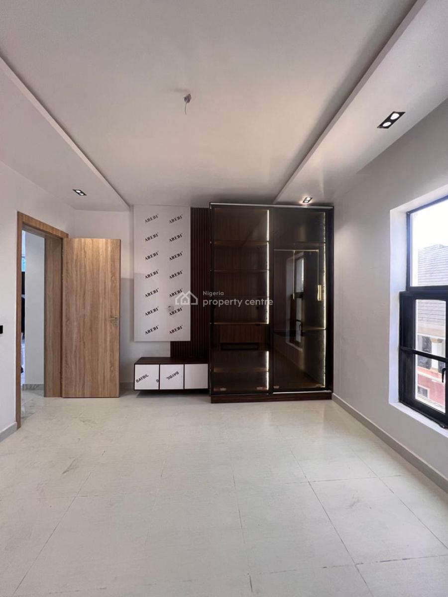 Newly Built 2 Bedroom with Elevator, Gym and Swimming Pool, Newly Built 2 Bedroom with Elevator, Gym and Swimming Pool, Lekki Phase 1, Lekki, Lagos, Block of Flats for Sale