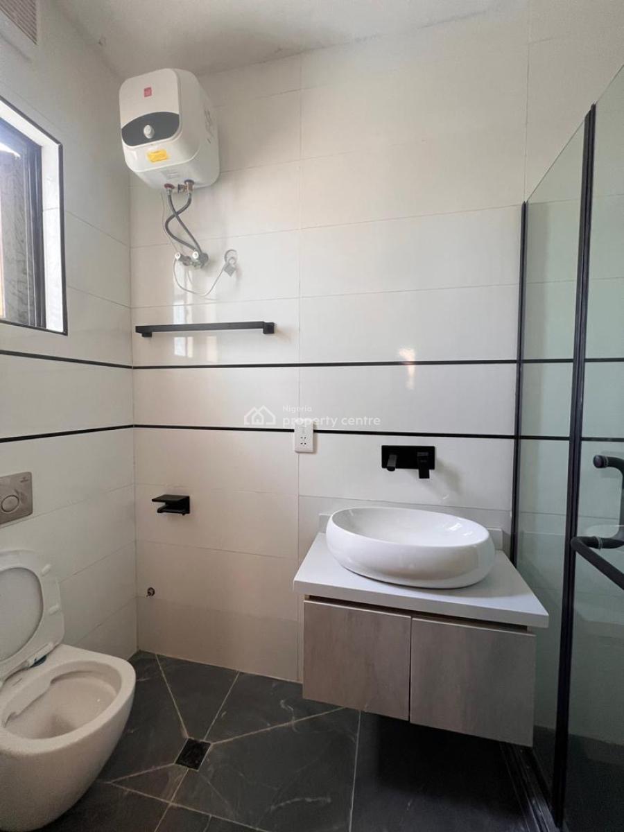 Newly Built 2 Bedroom with Elevator, Gym and Swimming Pool, Newly Built 2 Bedroom with Elevator, Gym and Swimming Pool, Lekki Phase 1, Lekki, Lagos, Block of Flats for Sale