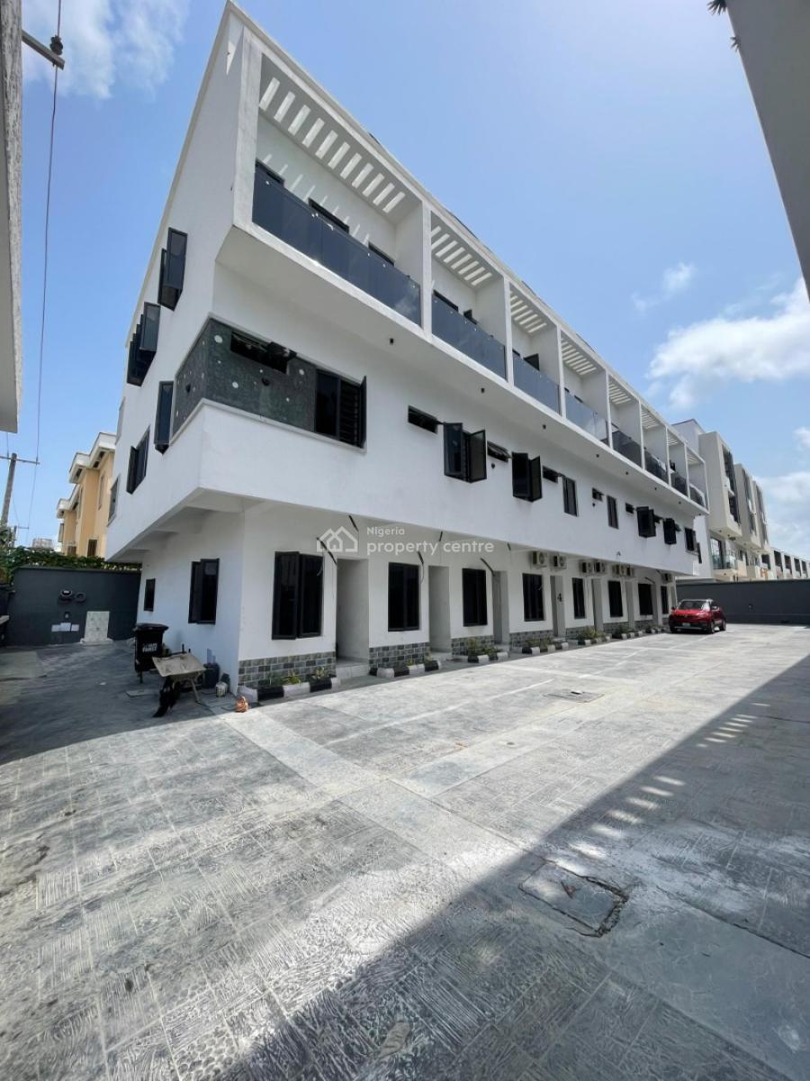 Aesthetically Pleasing 4bedroom Terrace Duplex with Bq & Gated Compoun, Lekki Phase 1, Lekki, Lagos, House for Sale