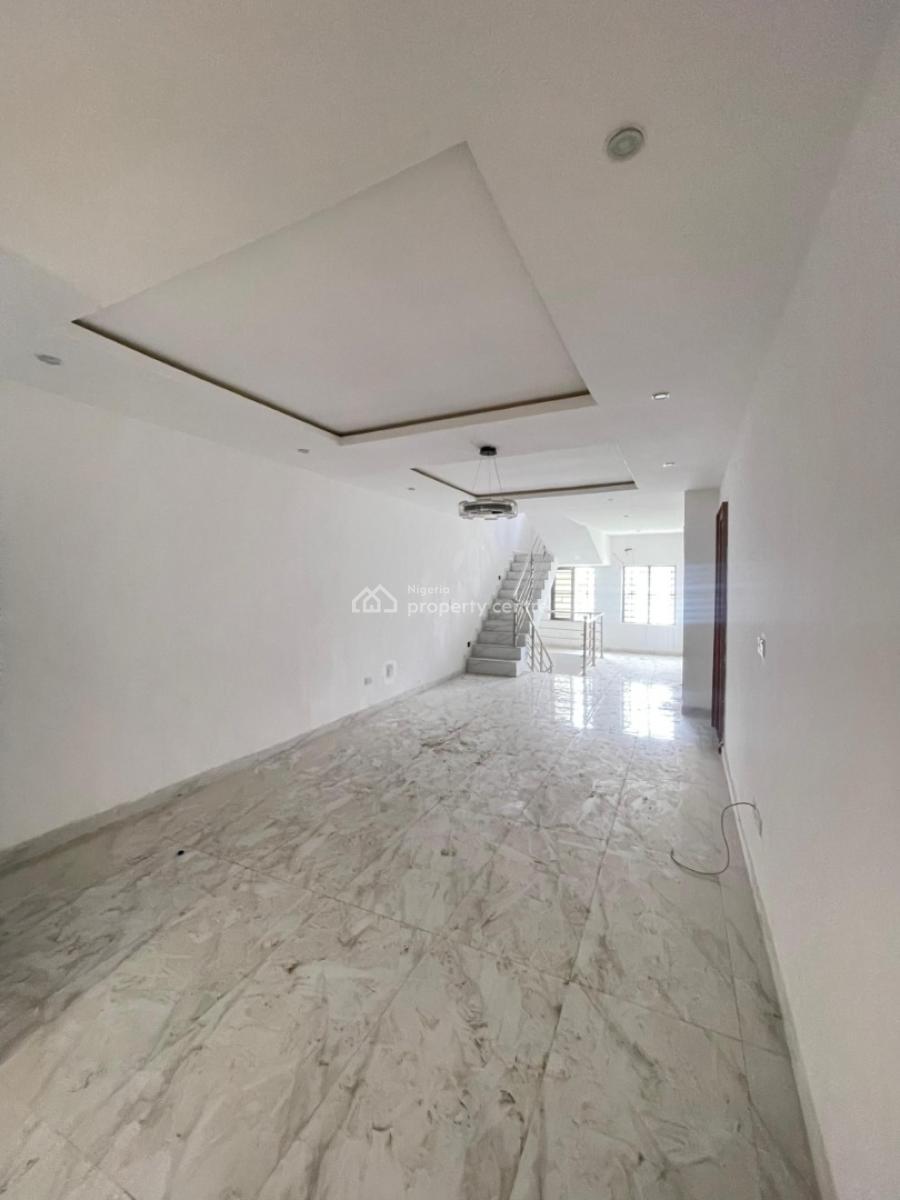 Aesthetically Pleasing 4bedroom Terrace Duplex with Bq & Gated Compoun, Lekki Phase 1, Lekki, Lagos, House for Sale