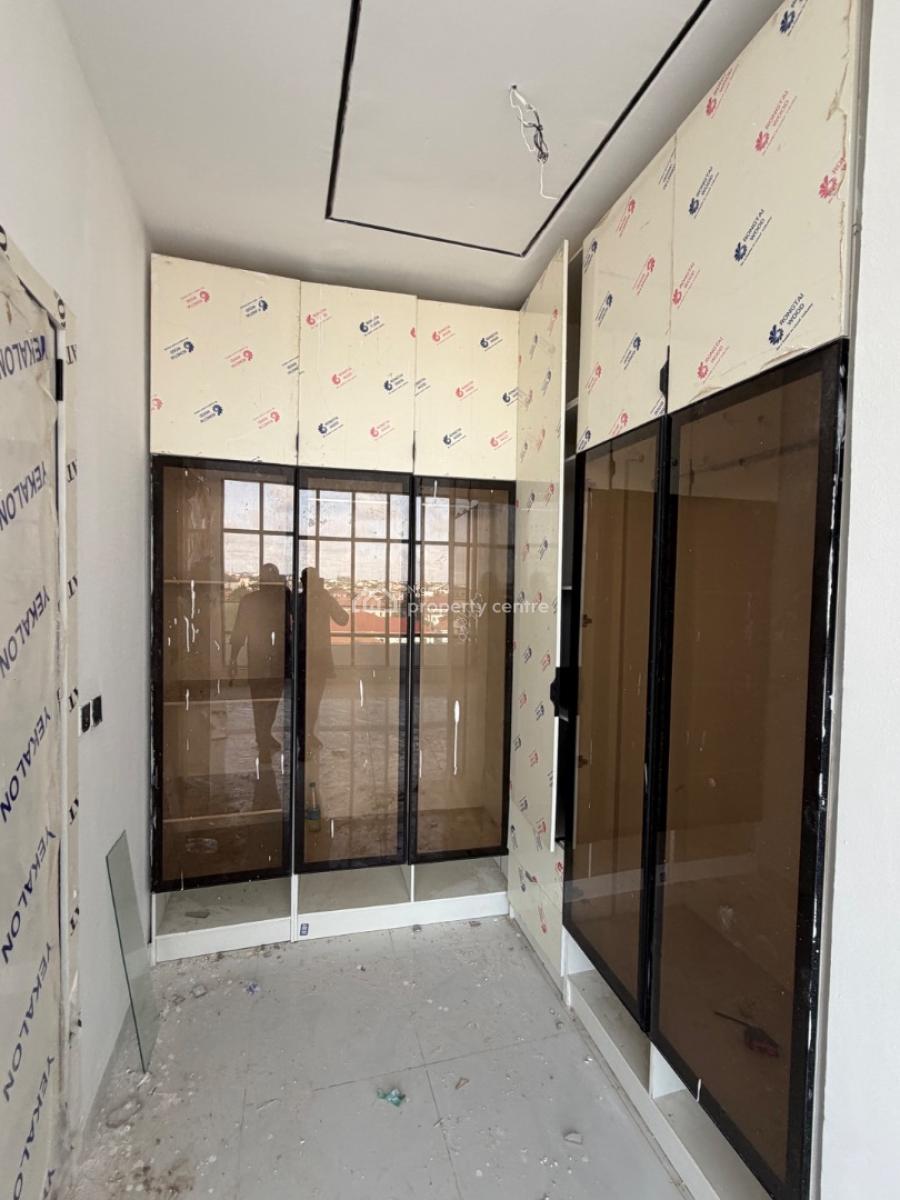 Newly Built 4bedroom Penthouse with Elevator and Pool, Ikate, Lekki, Lagos, Block of Flats for Sale