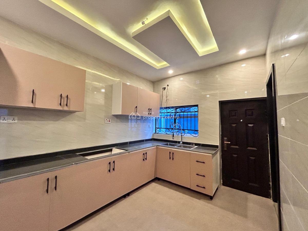 4bedroom Semi Detached Duplex at Opic Estate, Opic Estate Lagos, Opic, Isheri North, Lagos, Semi-detached Duplex for Sale