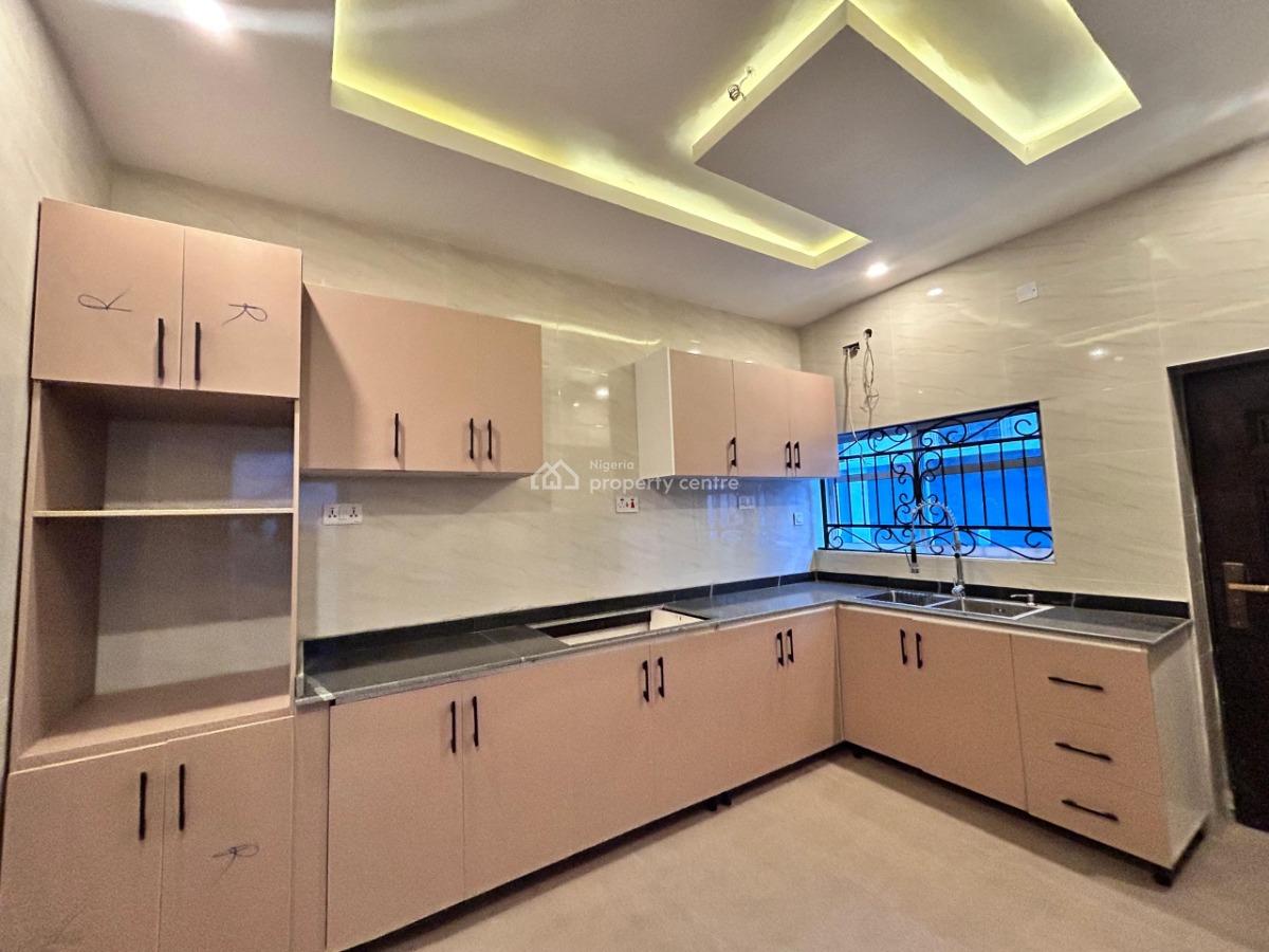 4bedroom Semi Detached Duplex at Opic Estate, Opic Estate Lagos, Opic, Isheri North, Lagos, Semi-detached Duplex for Sale
