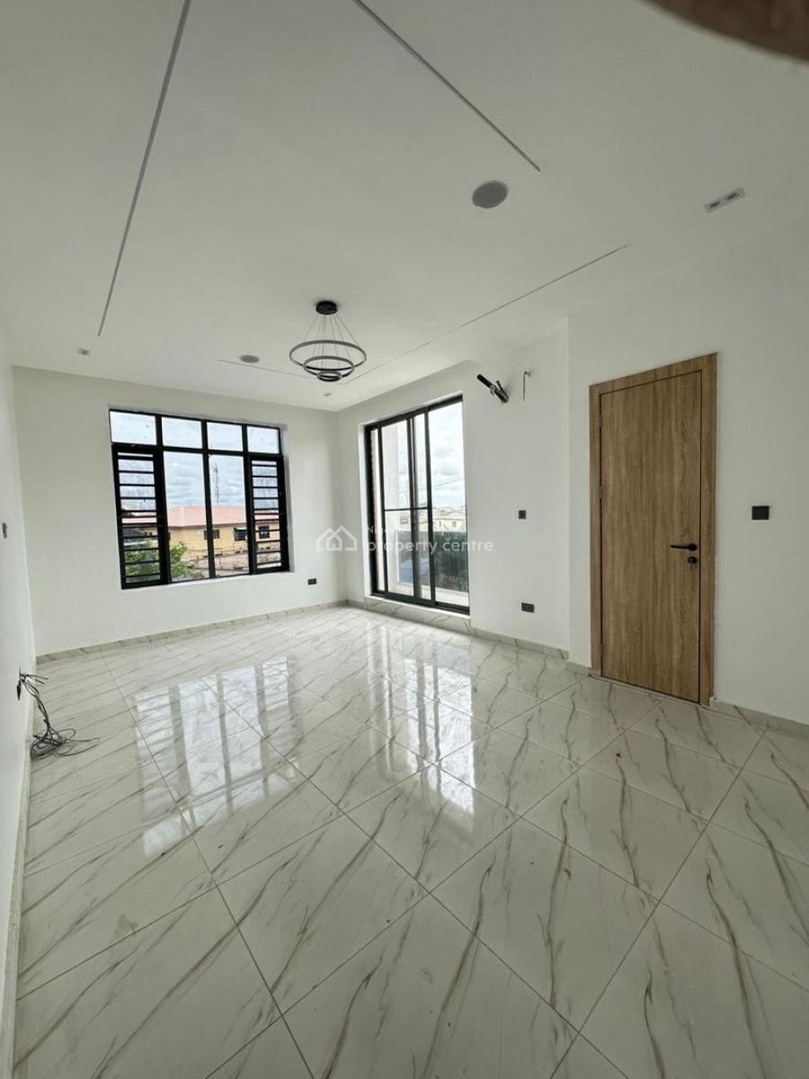 Luxury 2 Bedroom Apartment with Excellent Facilities, New Road, Lekki, Lagos, Flat / Apartment for Rent