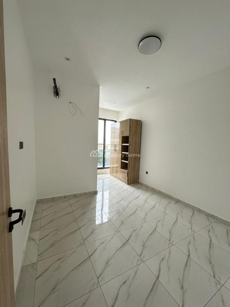 Luxury 2 Bedroom Apartment with Excellent Facilities, New Road, Lekki, Lagos, Flat / Apartment for Rent