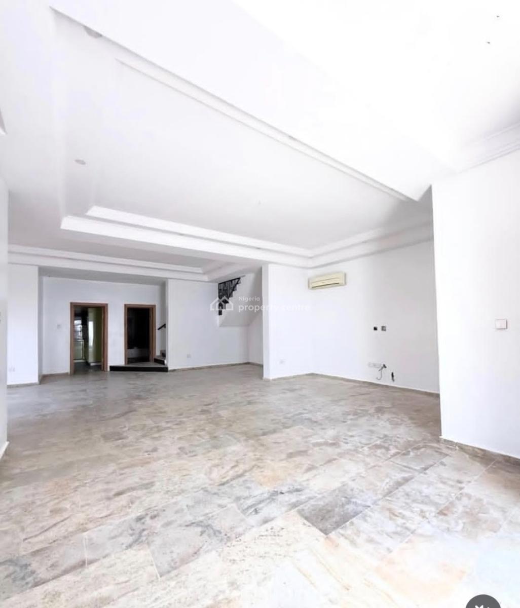 Luxury Service Semi Detached Duplex with Bq, Lekki Phase 1, Lekki, Lagos, Semi-detached Duplex for Rent