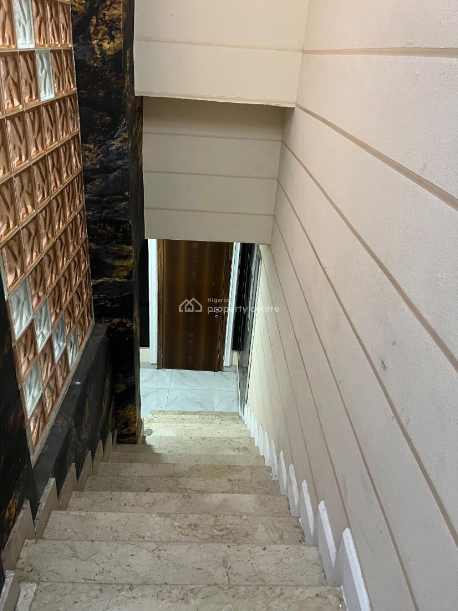 Semi Furnished 4 Bedroom Maisonette with Bq, Michael Cole, Off Admiralty, Lekki Phase 1, Lekki, Lagos, Flat / Apartment for Rent