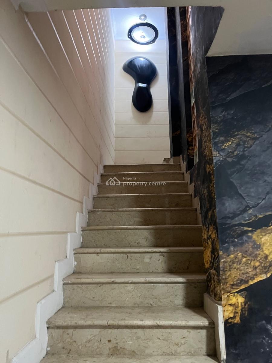 Semi Furnished 4 Bedroom Maisonette with Bq, Michael Cole, Off Admiralty, Lekki Phase 1, Lekki, Lagos, Flat / Apartment for Rent