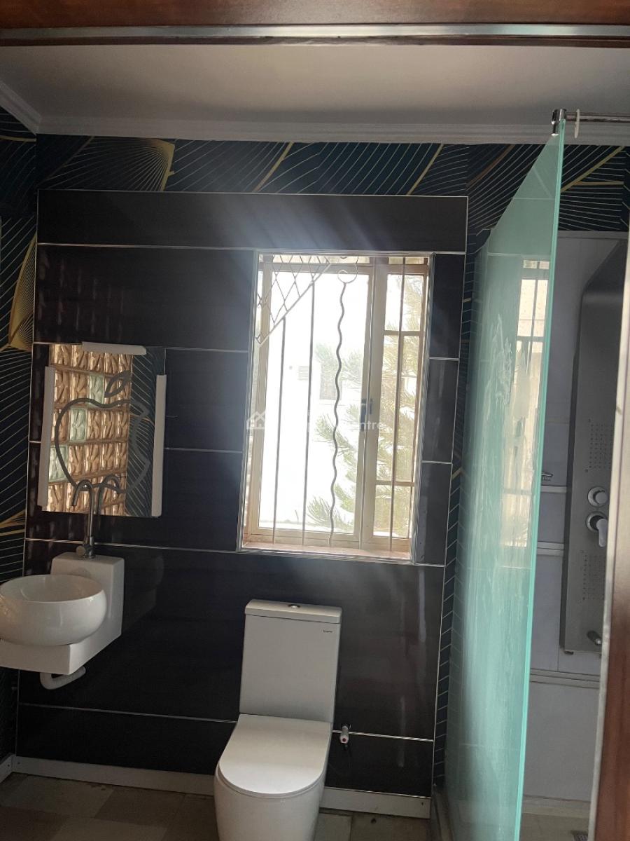 Semi Furnished 4 Bedroom Maisonette with Bq, Michael Cole, Off Admiralty, Lekki Phase 1, Lekki, Lagos, Flat / Apartment for Rent
