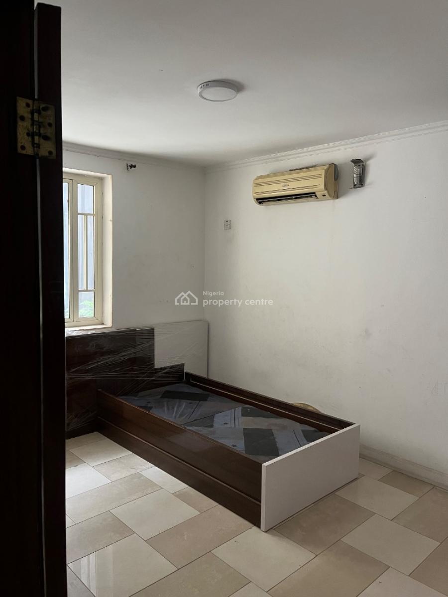 Semi Furnished 4 Bedroom Maisonette with Bq, Michael Cole, Off Admiralty, Lekki Phase 1, Lekki, Lagos, Flat / Apartment for Rent