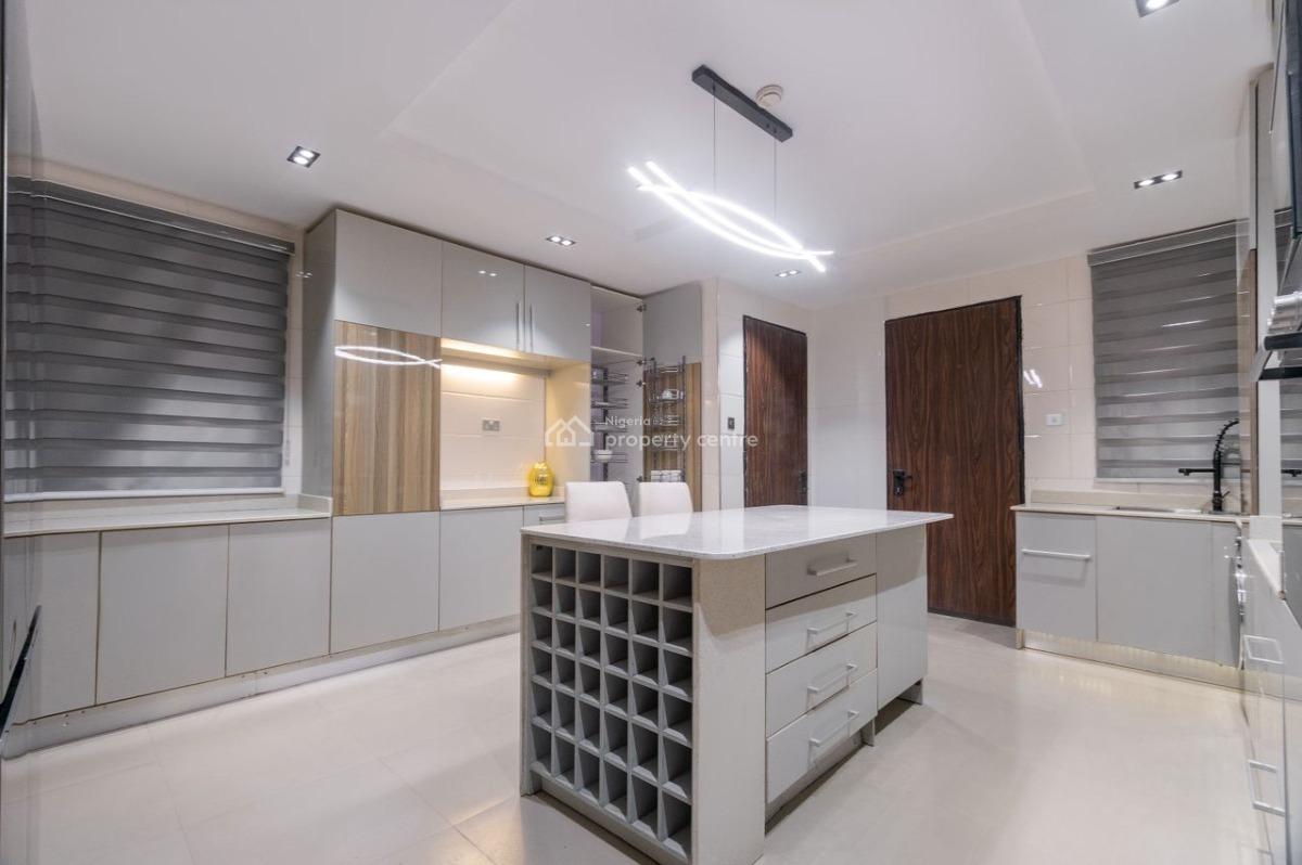Three Bedroom Apartment, Ikoyi, Lagos, House Short Let