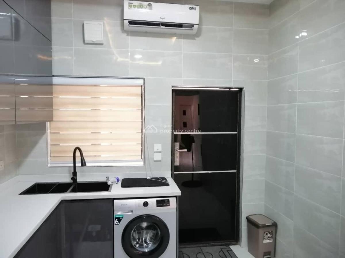 Newly Big 4 Bedrom Terrace Duplex+ Bq + Gym + S/pool, Lovely Environment Off Adeola Odeku Str, Victoria Island Lagos, Victoria Island (vi), Lagos, Terraced Duplex for Sale
