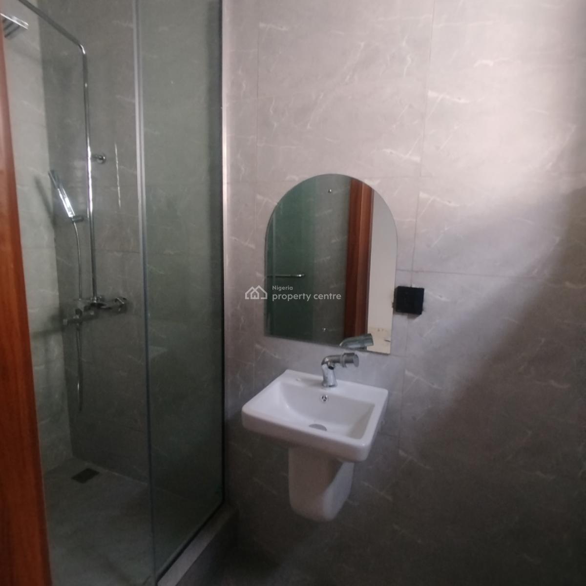 Nice 4 Bedrooms Terraced Duplex, Van Daniel Estate, Orchid Road, Lekki Expressway, Lekki, Lagos, Terraced Duplex for Rent
