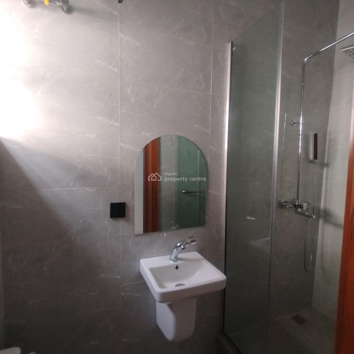 Nice 4 Bedrooms Terraced Duplex, Van Daniel Estate, Orchid Road, Lekki Expressway, Lekki, Lagos, Terraced Duplex for Rent
