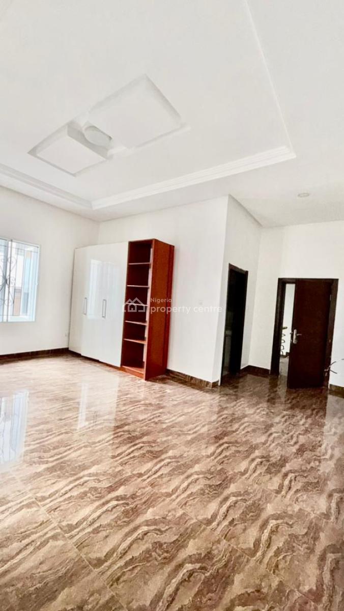 Spacious 5-bedroom Fully Detached House with Inbuilt Service Quarters, Parkview, Ikoyi, Lagos, Detached Duplex for Rent