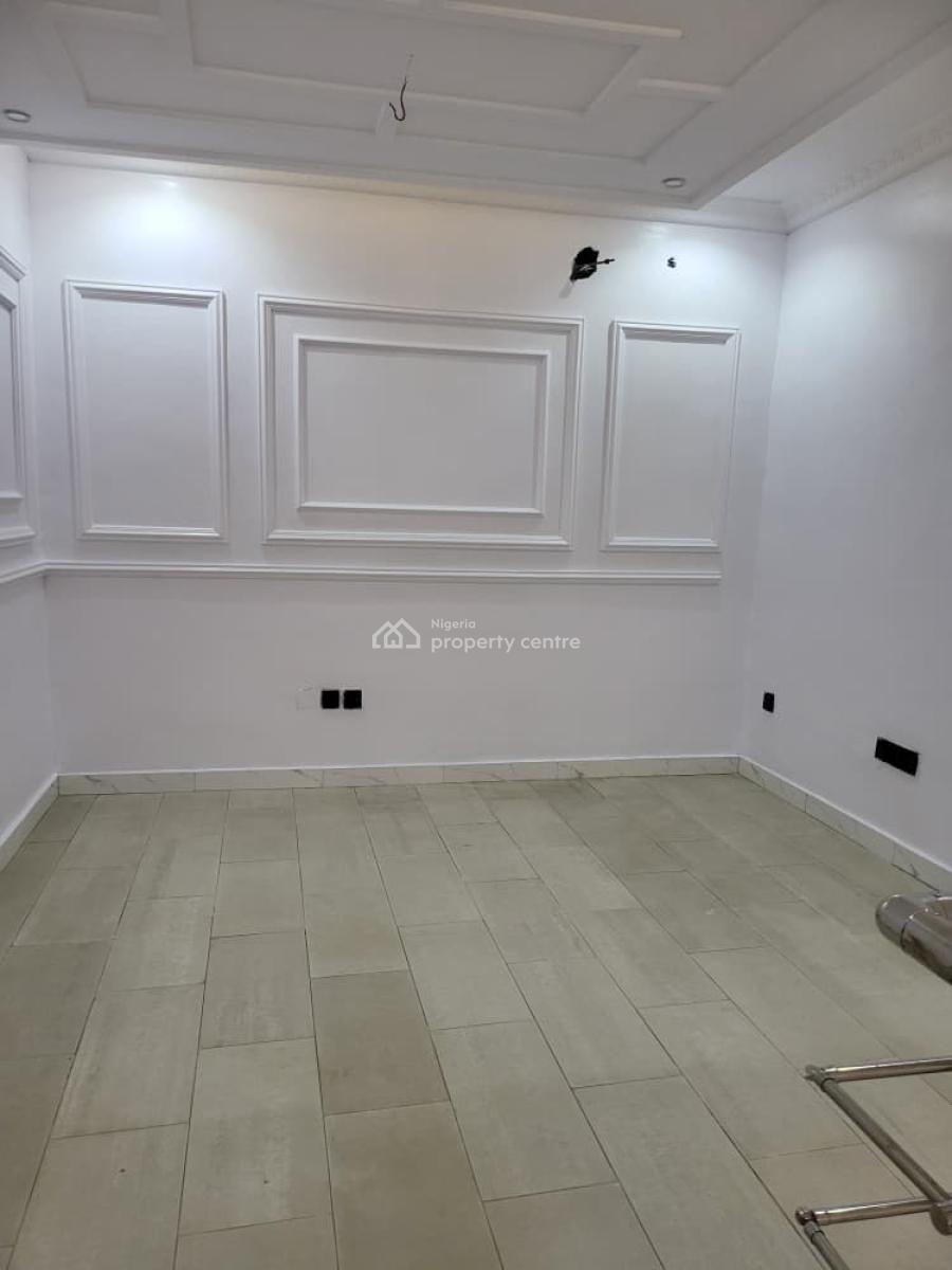 Newly Renovated 4 Bedroom Detatched House, Lekki Phase 1, Lekki, Lagos, House for Rent
