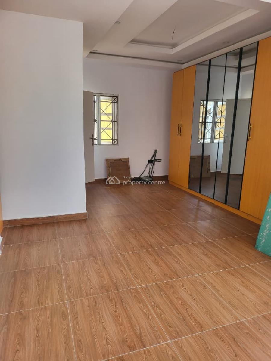 Newly Renovated 4 Bedroom Detatched House, Lekki Phase 1, Lekki, Lagos, House for Rent