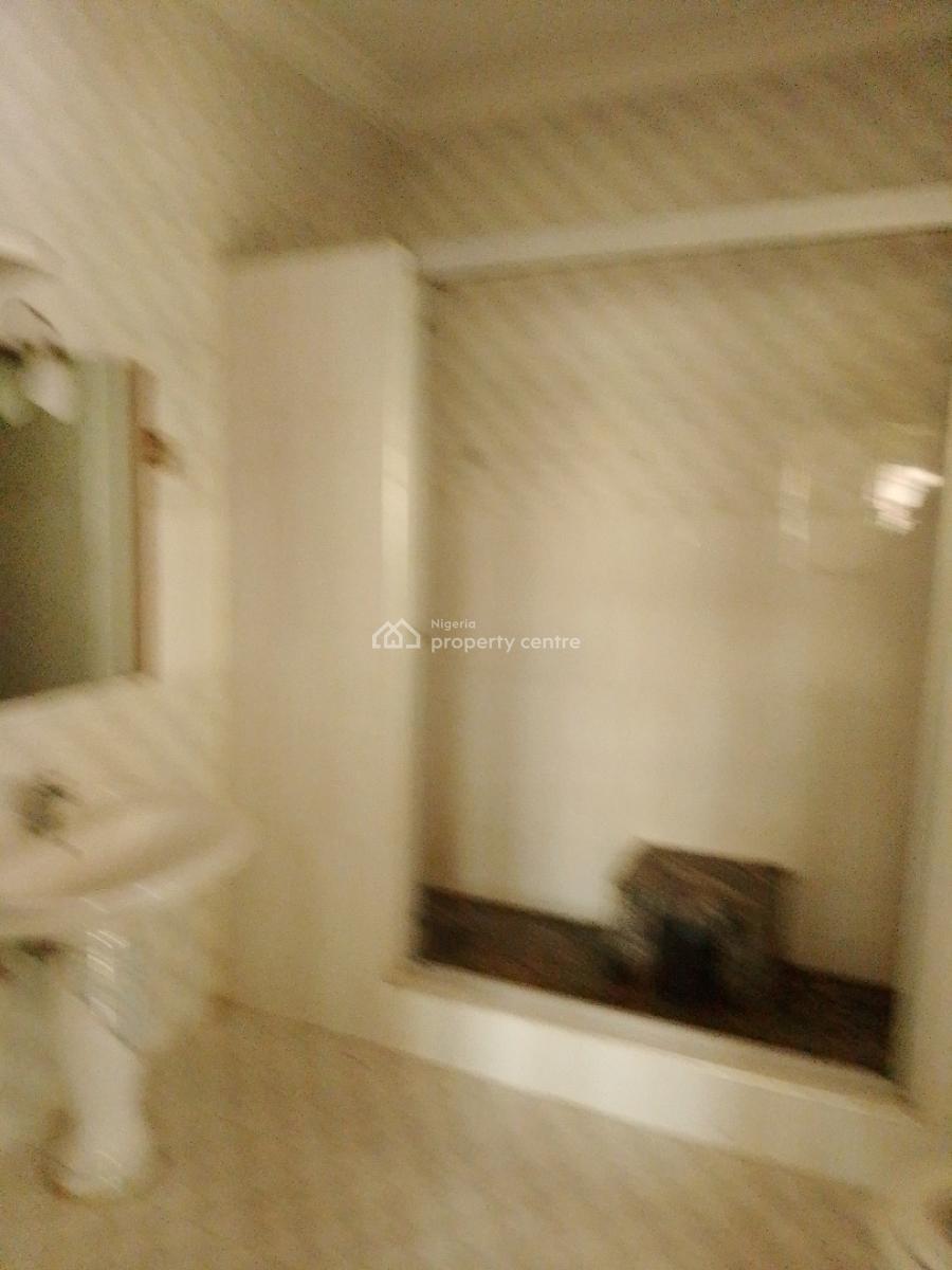 Well Maintained 3 Bedroom Bungalow, Off Freedom Way, Lekki Phase 1, Lekki, Lagos, House for Rent