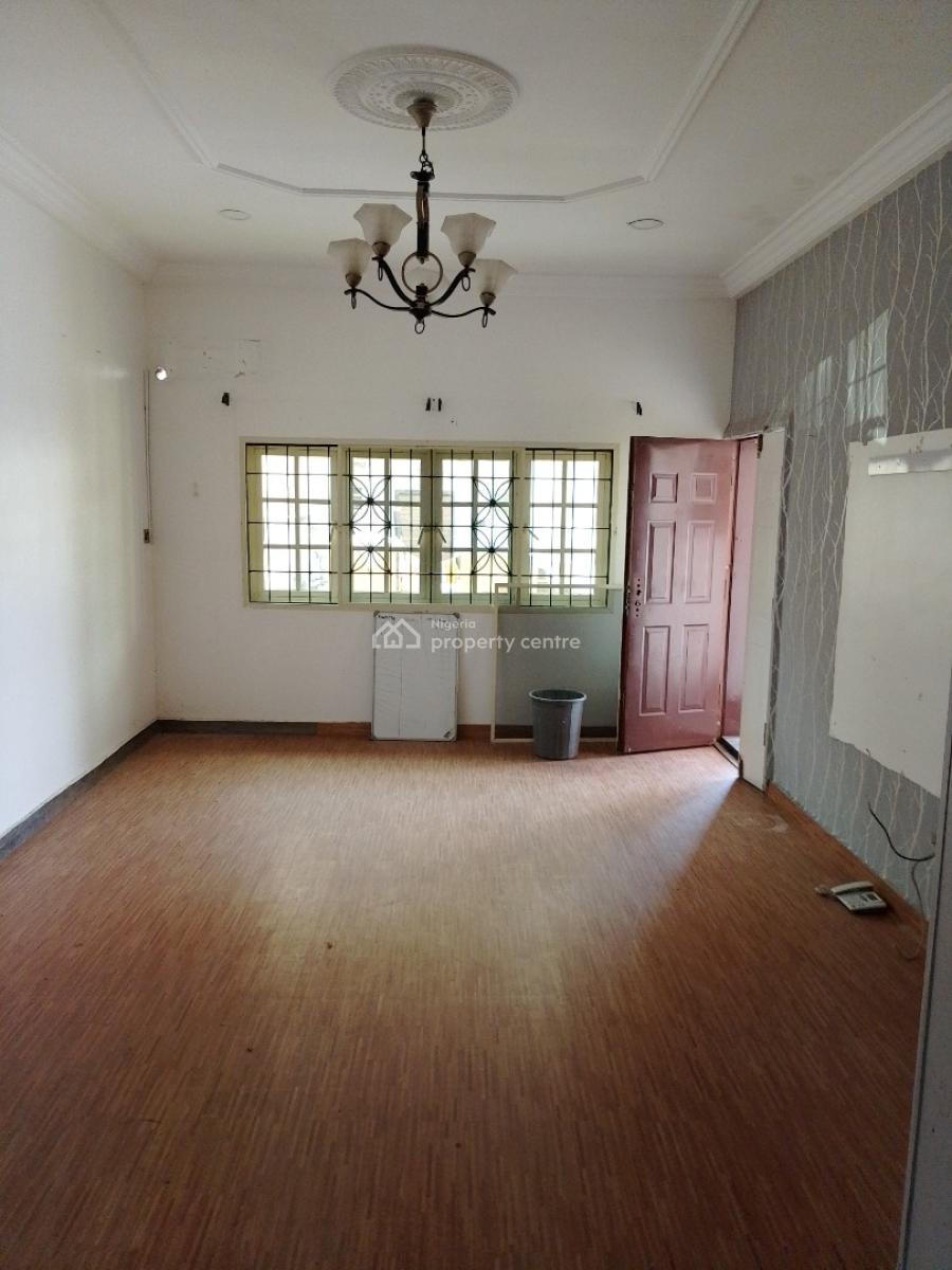 Well Maintained 3 Bedroom Bungalow, Off Freedom Way, Lekki Phase 1, Lekki, Lagos, House for Rent