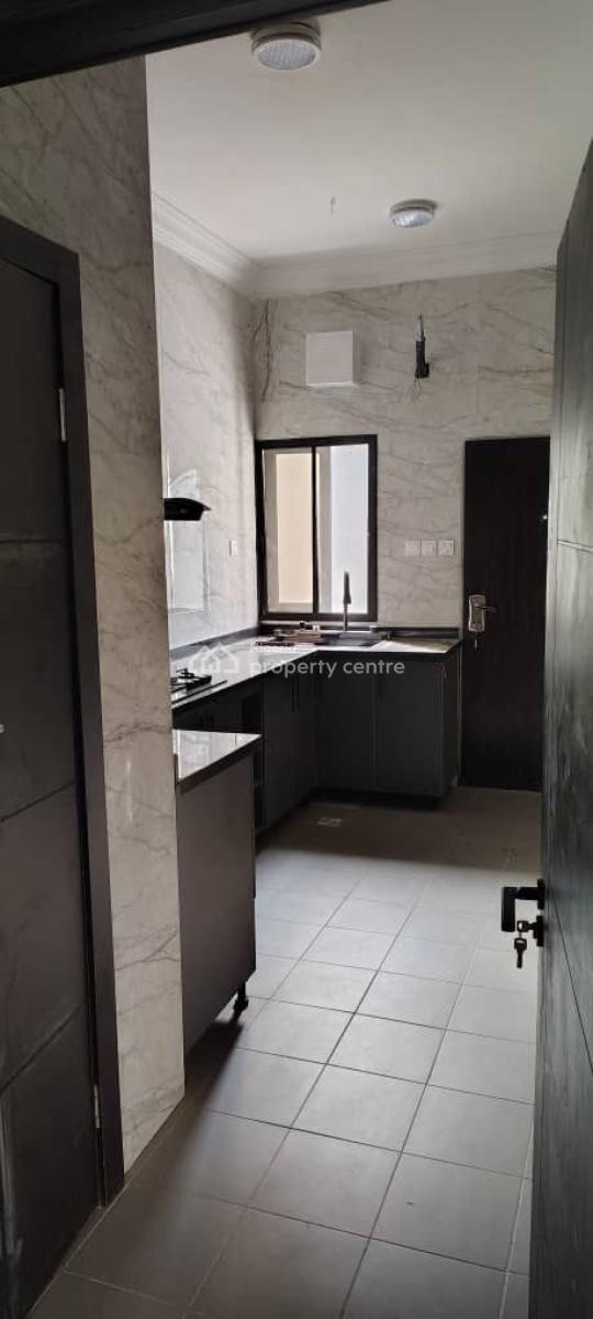 Newly Renovated Ground Floor 3-bedroom Apartment with Bq, Lekki Phase 1, Lekki, Lagos, Flat / Apartment for Rent