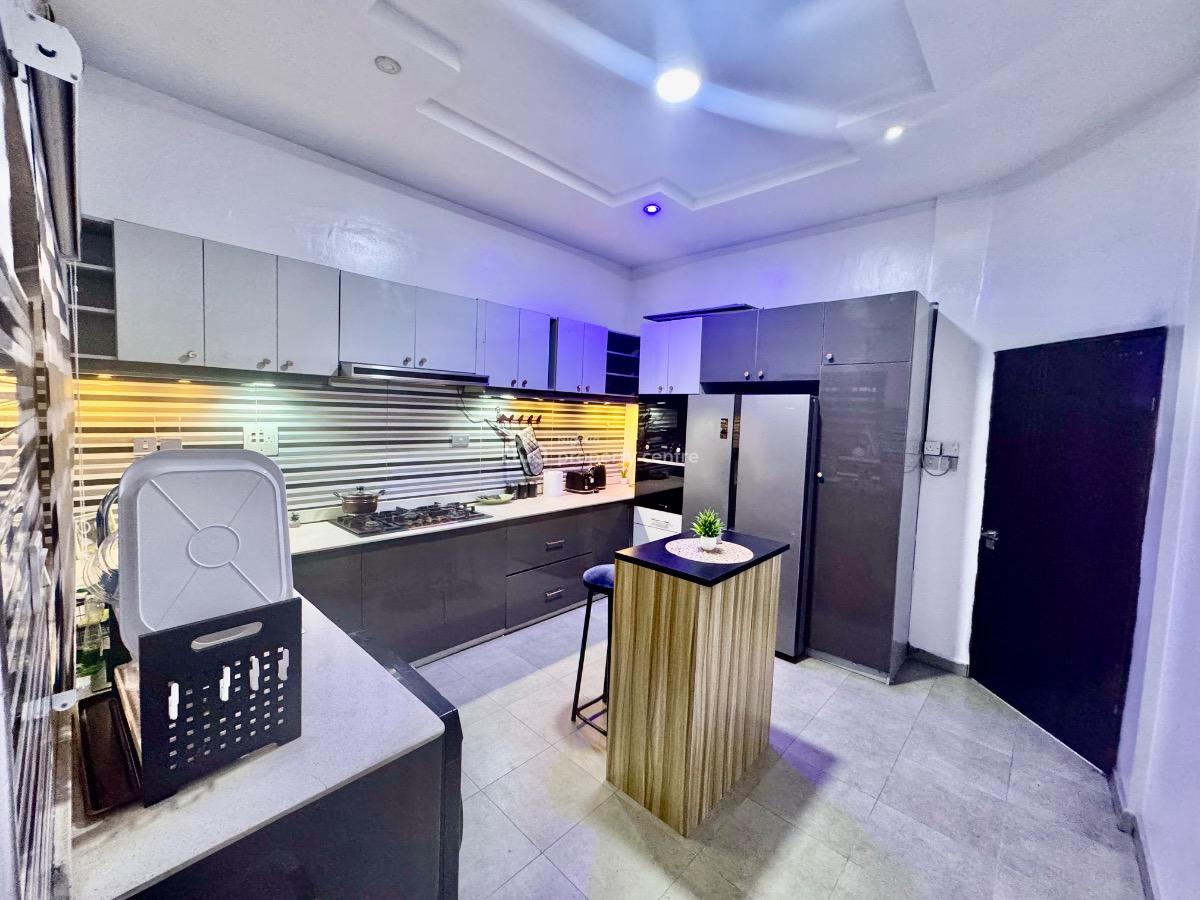 Smart 1-bedroom Apartment with Solar & 24/7 Internet in Gbagada, Ayinde Court, No. 1 Olujobi Street, Opposite Corona School, Anthony, Gbagada, Lagos, Mini Flat (room and Parlour) Short Let