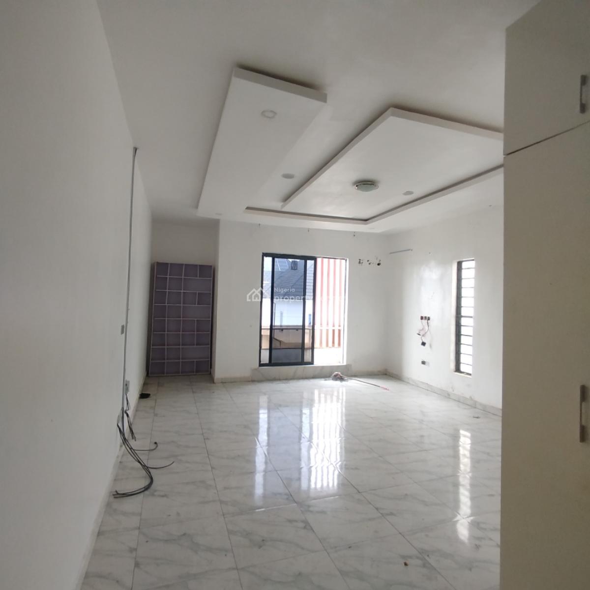 Nice 4 Bedroom Semi Detached Duplex, Estate Chevron Alternative Road, Lekki Expressway, Lekki, Lagos, Semi-detached Duplex for Rent