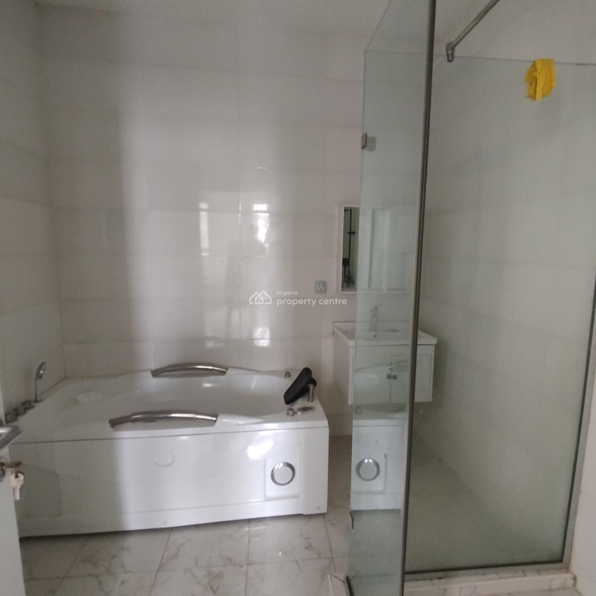 Nice 4 Bedroom Semi Detached Duplex, Estate Chevron Alternative Road, Lekki Expressway, Lekki, Lagos, Semi-detached Duplex for Rent
