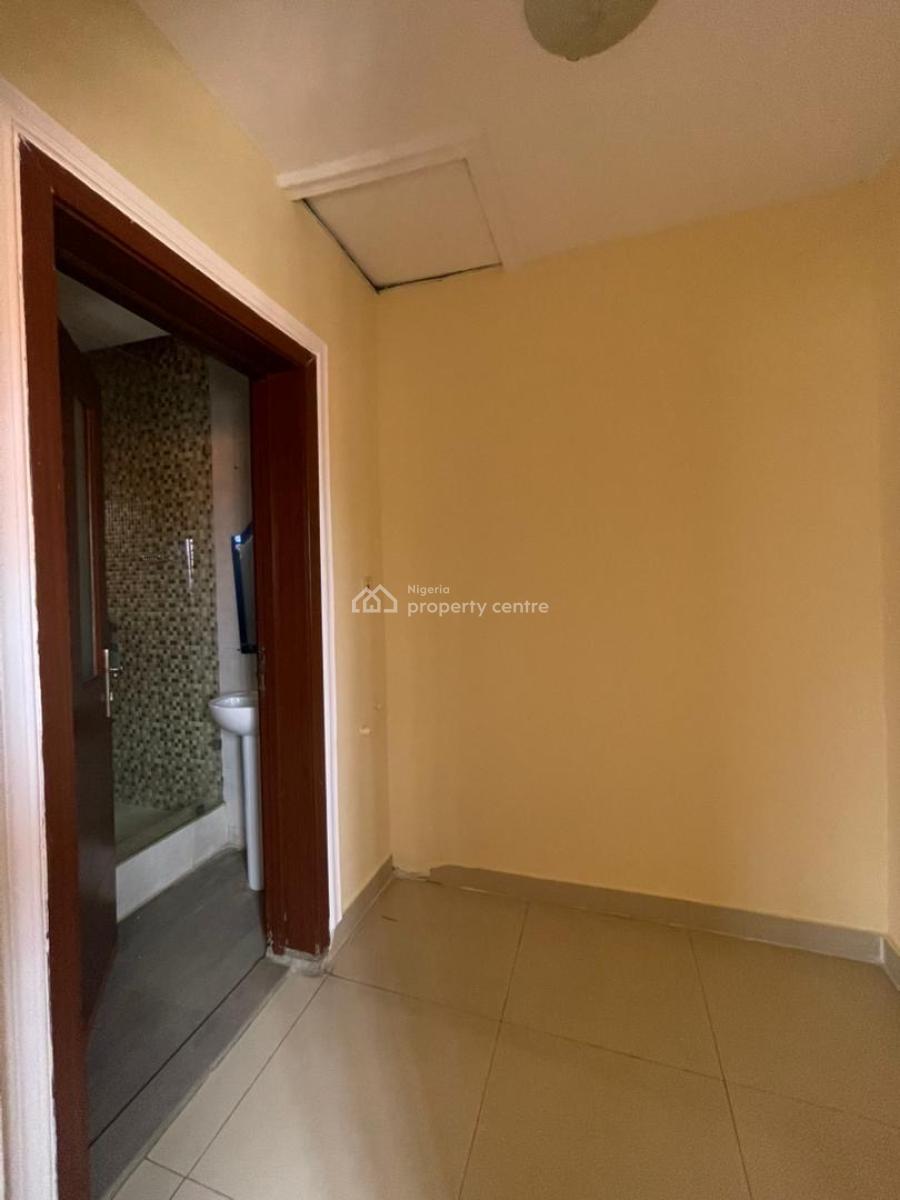 4 Bedroom Terrace Duplex Good for Commercial, Lekki Phase 1, Lekki, Lagos, Terraced Duplex for Rent