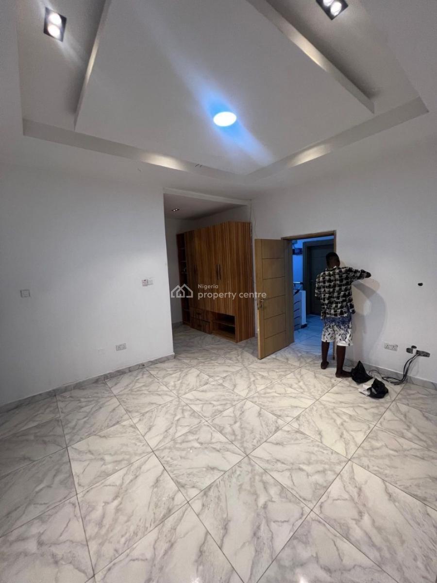 Master Bedroom in a Shared Apartment, Orchid, Lekki Phase 2, Lekki, Lagos, House for Rent