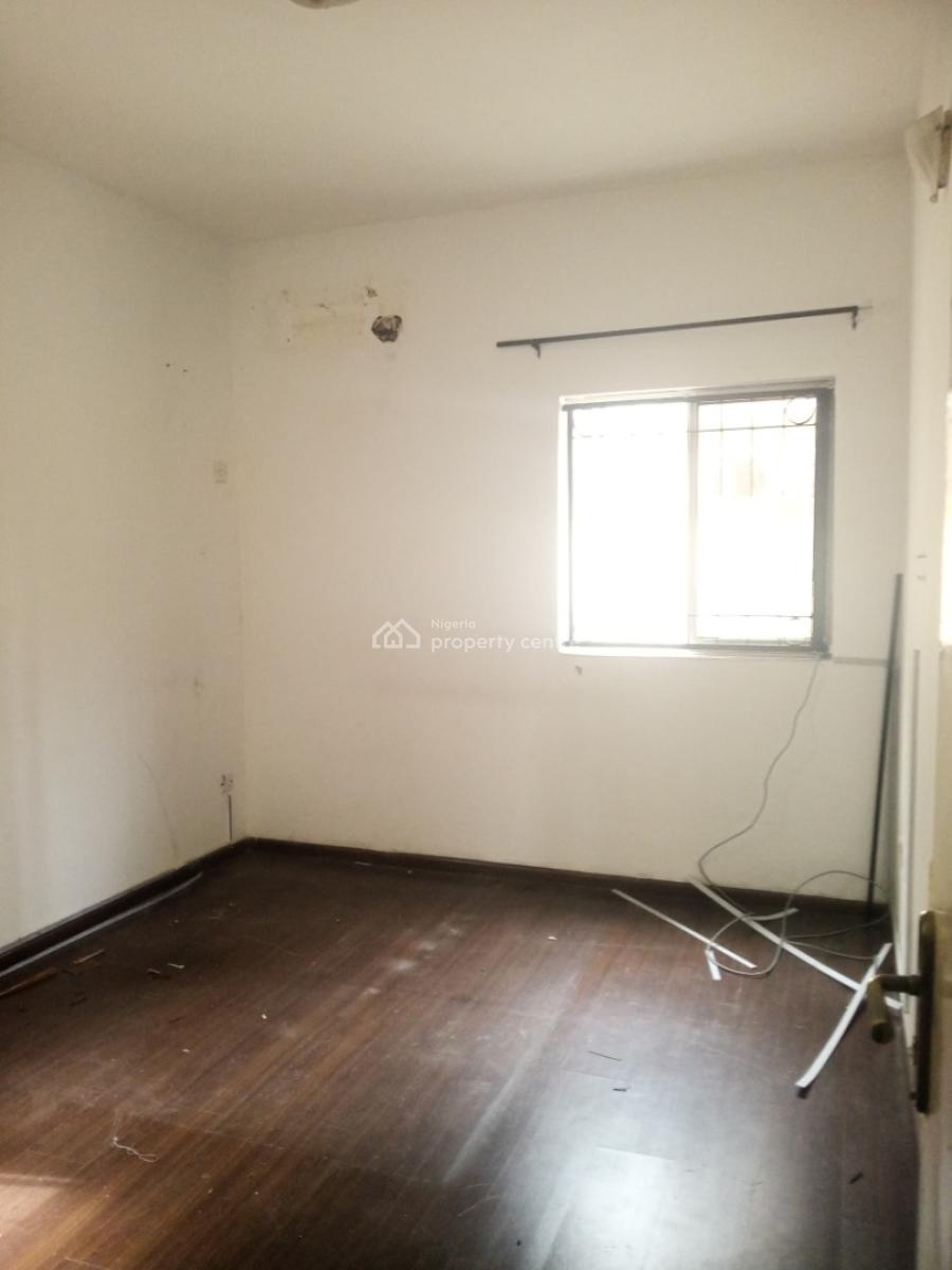 2 Bedroom Flat, Lekki Phase 1, Lekki, Lagos, Flat / Apartment for Rent
