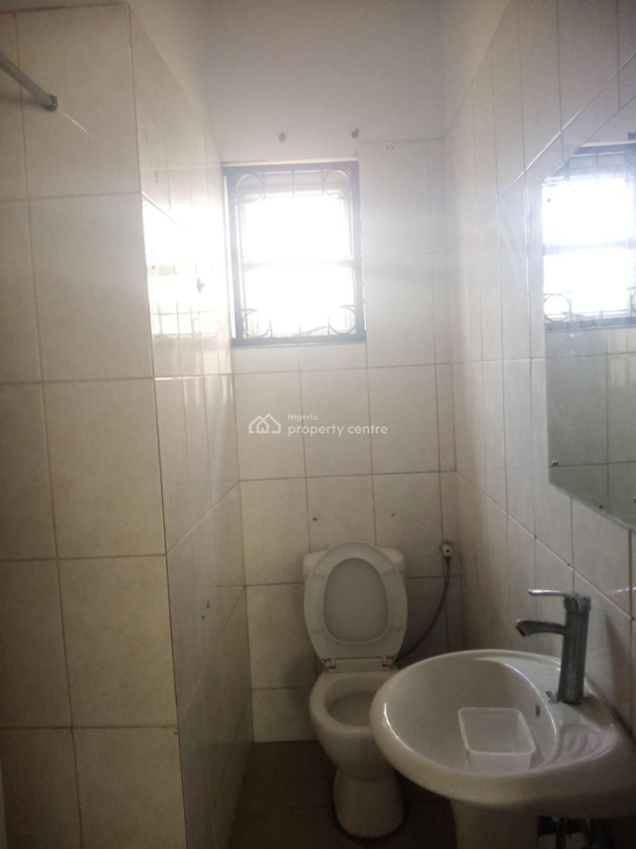 2 Bedroom Flat, Lekki Phase 1, Lekki, Lagos, Flat / Apartment for Rent