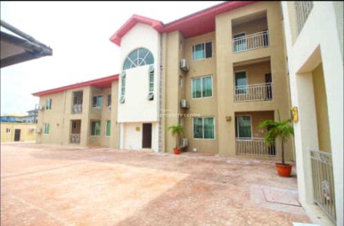 Clean 10units of 3 Bedroom Flat with 10 Units of 1 Bedroom Flat, Lekki Phase 1, Lekki Phase 1, Lekki, Lagos, Block of Flats for Sale