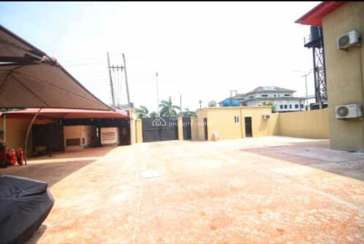 Clean 10units of 3 Bedroom Flat with 10 Units of 1 Bedroom Flat, Lekki Phase 1, Lekki Phase 1, Lekki, Lagos, Block of Flats for Sale